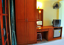 Double Aircon Hotel (ABF)