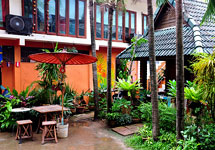 Alina Resort