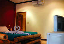 Poolside Deluxe Room (double bed)