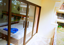 Hotel Room (4 persons)