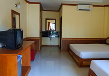 Standard Hotel Room (4 persons)