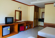 Standard Hotel Room (4 persons)