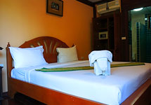 Thai House (1 room)
