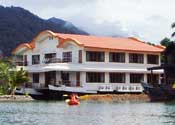 Boat Chalet