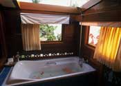 Baan Chom Talay