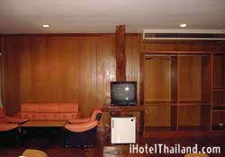 Laoya Resort